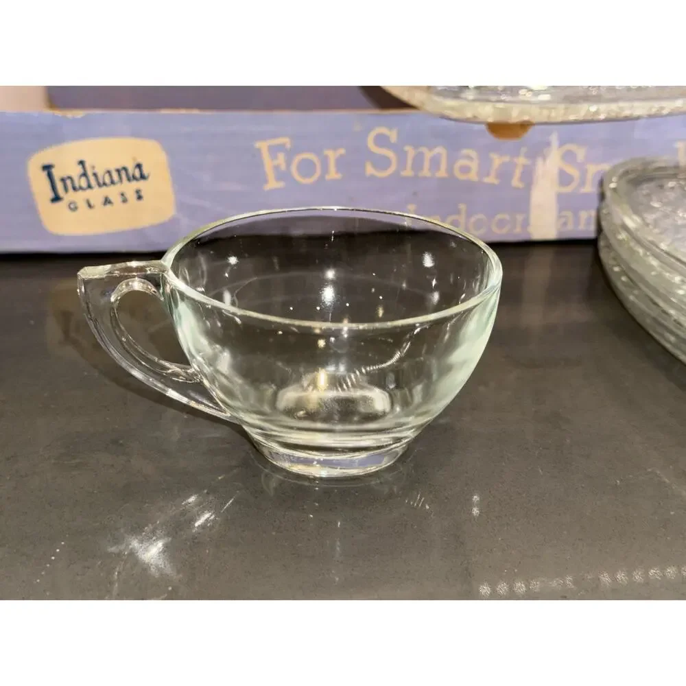 1960s Vintage Indiana Glass Co. Daisy & Button Snack Set 4 Plates, 4 Four Cups